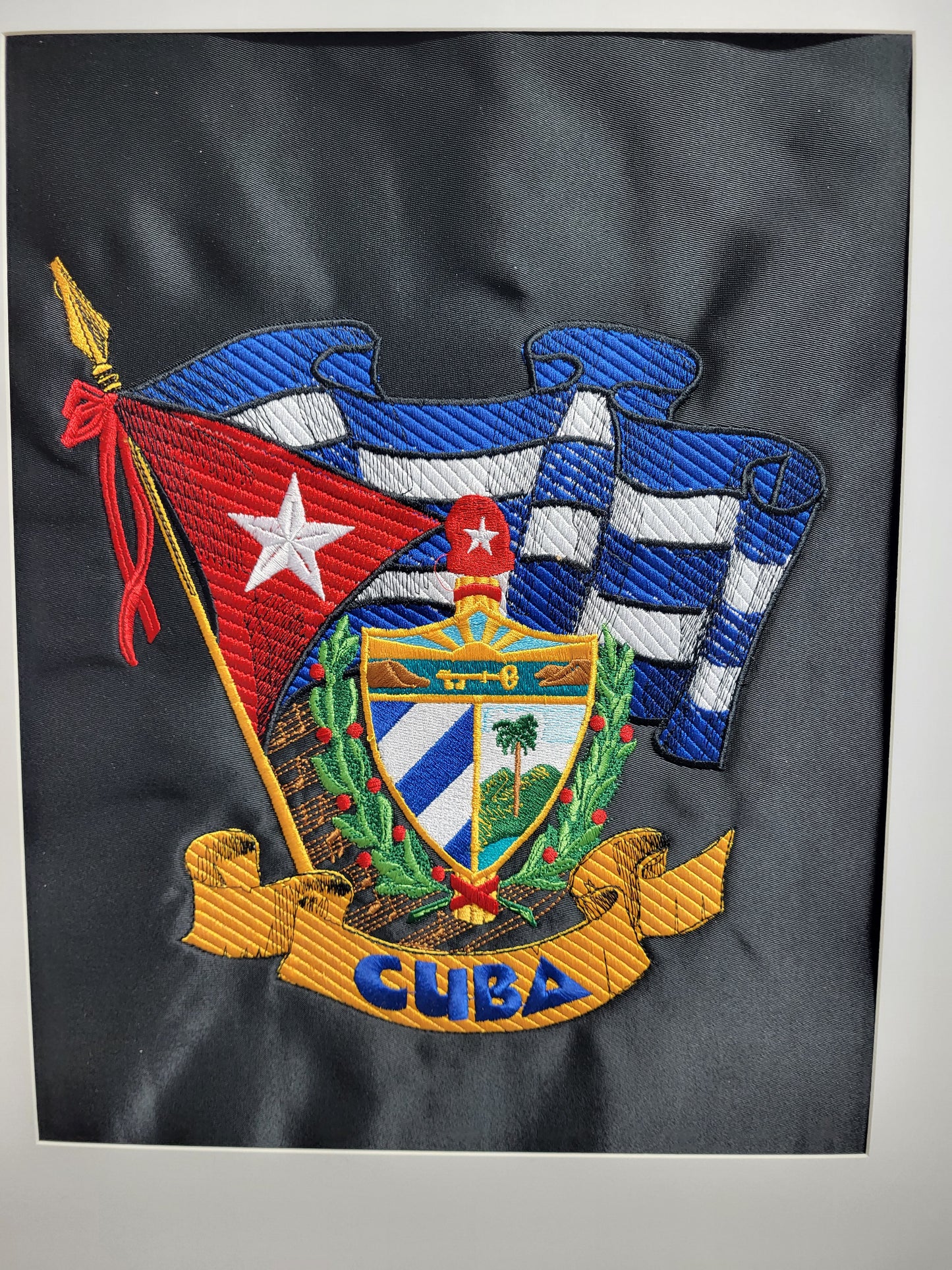 Framed Cuban Crest embroidery wall art. Escudo Cubano bordado enmarcado. 16x20 Embroidered wall art.