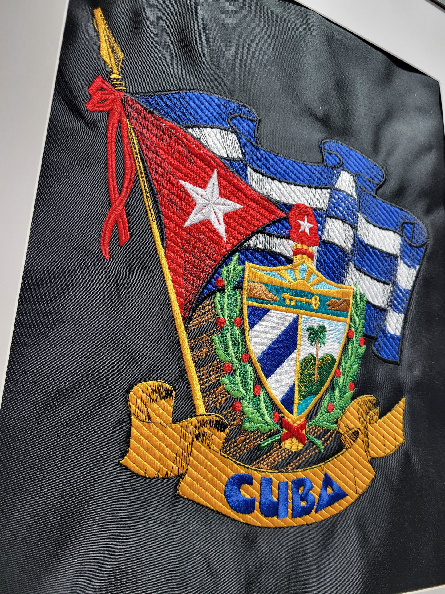 Framed Cuban Crest embroidery wall art. Escudo Cubano bordado enmarcado. 16x20 Embroidered wall art.